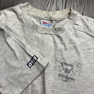 Vintage Oasis Dungeon XL Not Hung Out To Dry Graphic Tee Grey Hanes Beefy-T